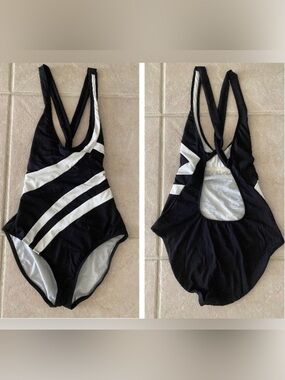 Kenneth Cole New York Black and White One Piece Swimsuit - Size Large